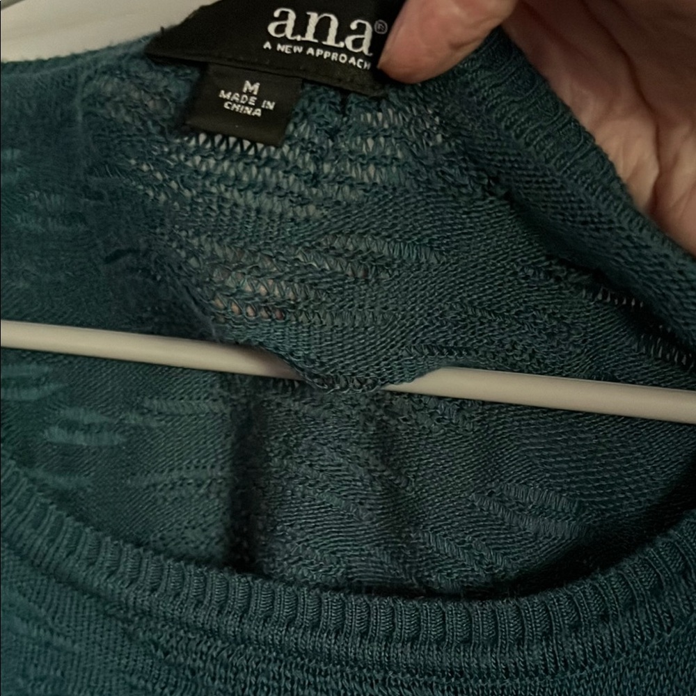 a.n.a Green Ruched Short Sleeve T-Shirt - Picture 7 of 10